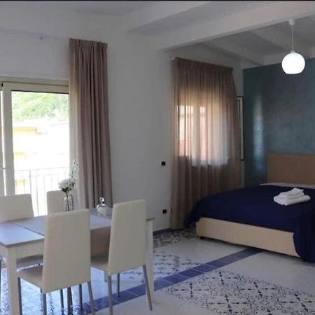 B&B Samuel Fish Bagnara Calabra Exterior photo